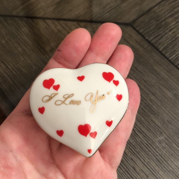 Vintage 1980’s Lefton China Heart Trinket Box “I Love You” - Picture 12 of 13